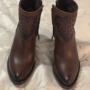 Brown Leather Ankle Boots with Embossed Detailing